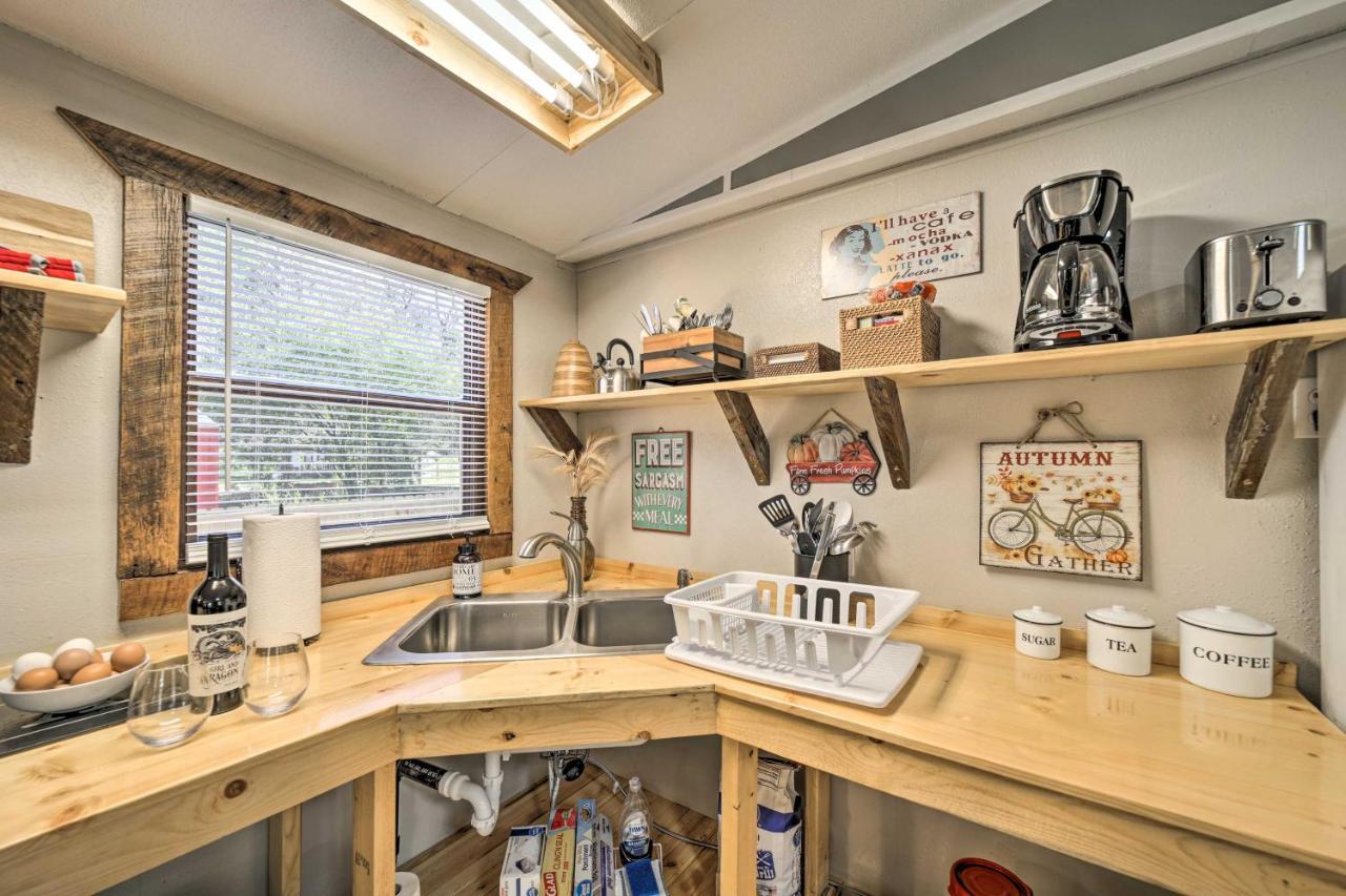 Smoky Mountain Vacation Rental With Hot Tub And Kayaks Whittier ภายนอก รูปภาพ